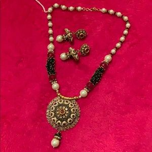 Indian jewelry set